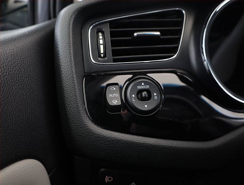 Kia Ceed (2012) 1.6 CRDi, Tempomat - fotka 14 z 17