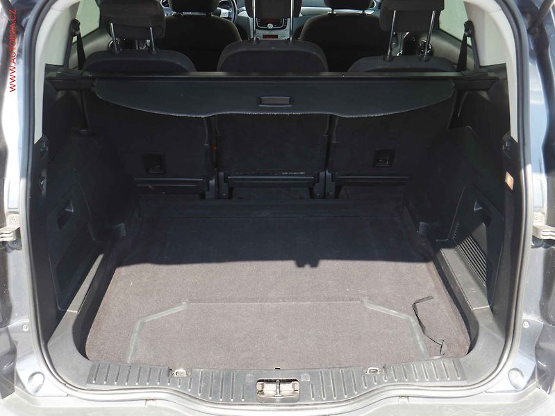 Ford S-MAX (2008) 2.0 TDCi, AC, park.asist - fotka 7 z 18