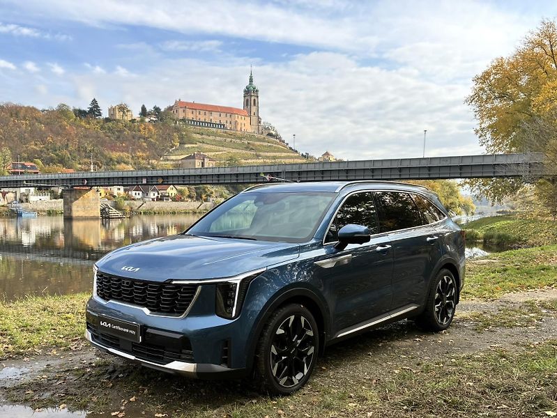 Kia Sorento 2.2 CRDi 142kW AWD 8DCT TOP - fotografie inzerátu