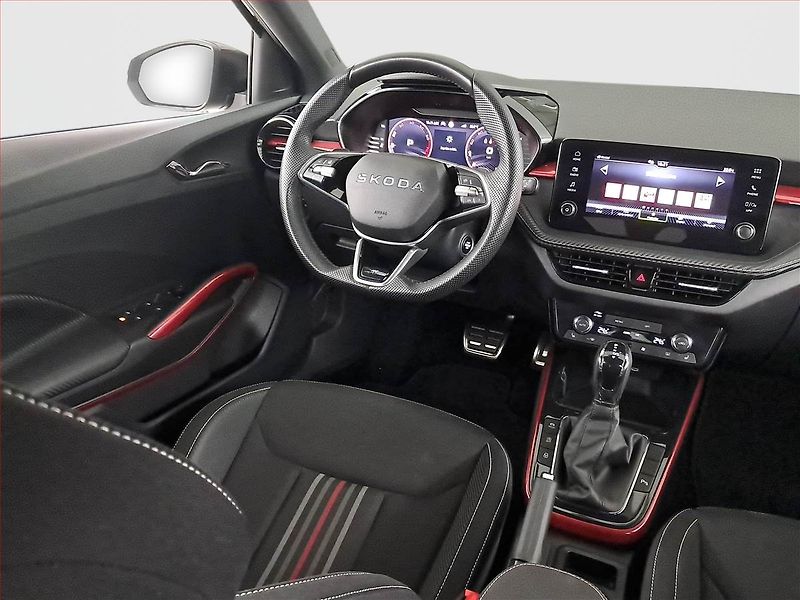 Škoda Fabia (2026) 1.0 TSI, MONTE CARLO, AUTOMAT - fotka 7 z 20