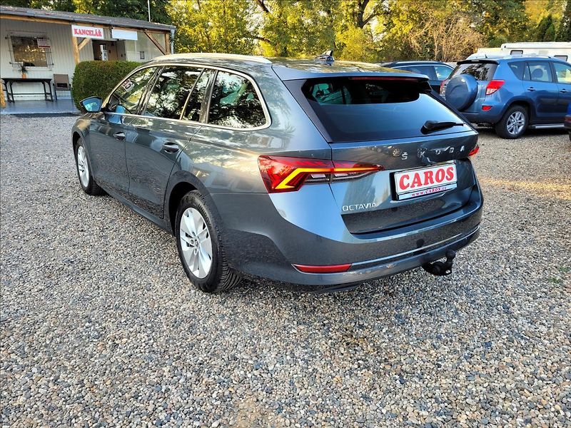 Škoda Octavia 1,0 TSI,CLEVER,LED,VÝHŘEV,NAVI - fotka 5 z 50