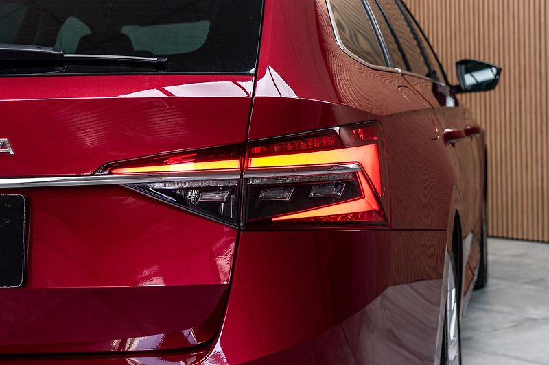 Škoda Superb 2.0TDI L&K*4xVÝHŘEV*DPH*ČR 1.M - fotka 45 z 49