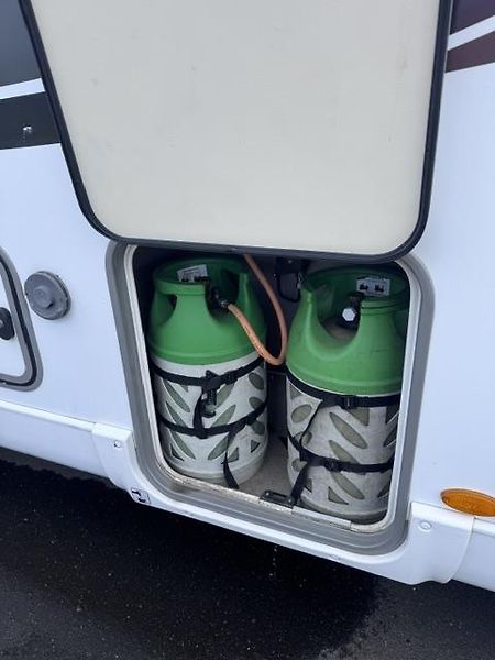 Fiat Ducato (2019) Bürstner BT 6905 - fotka 9 z 22