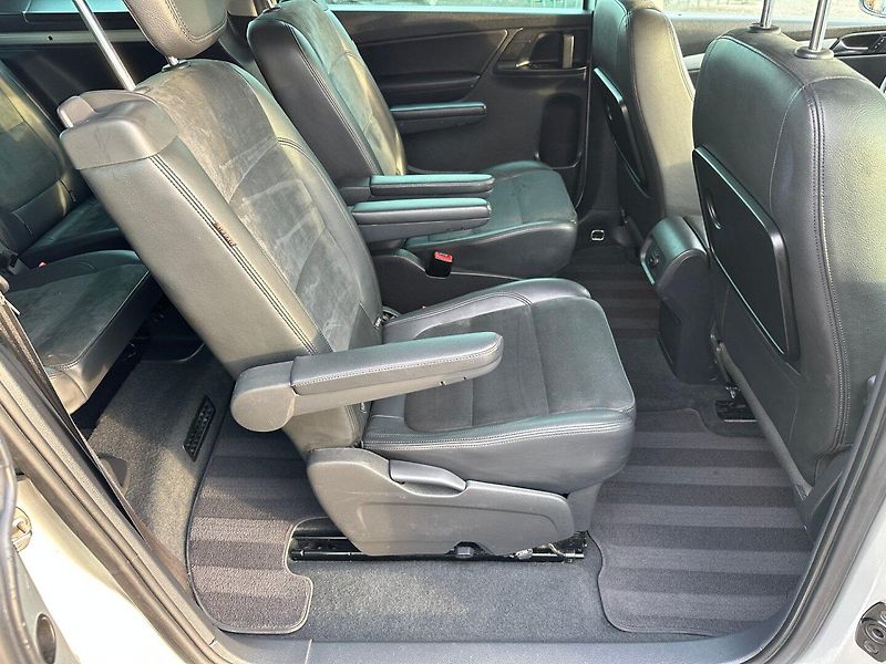 Volkswagen Sharan (2010) 2.0Tdi 125kw DSG Highline - fotka 14 z 35