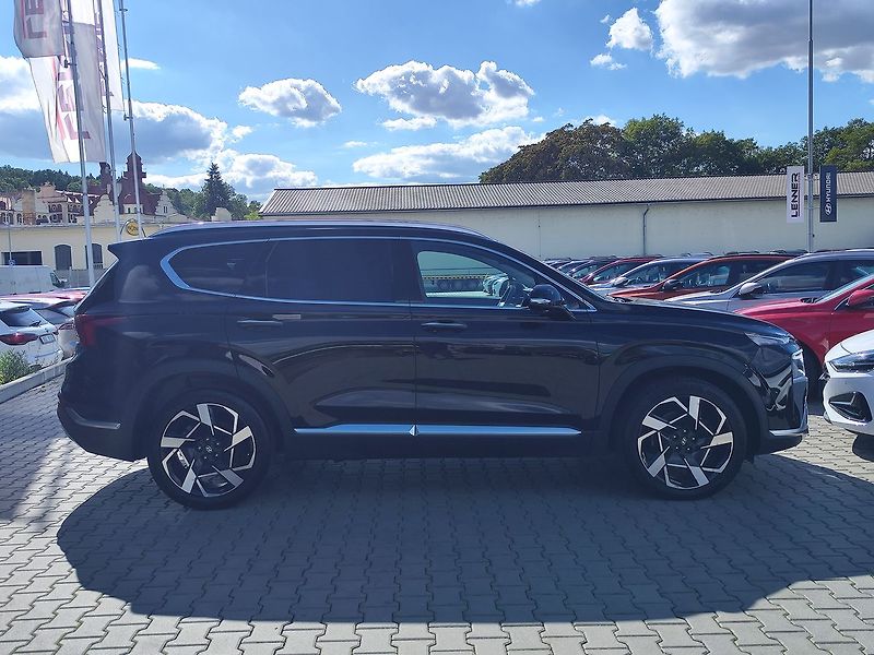 Hyundai Santa Fe 2.2 CRDI/142kW Style PRM DCT - fotka 4 z 39
