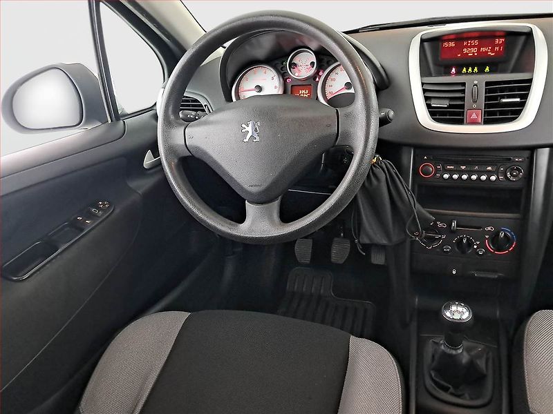 Peugeot 207 (2007) 1.4 VTi, nová STK, Tažné - fotka 7 z 15