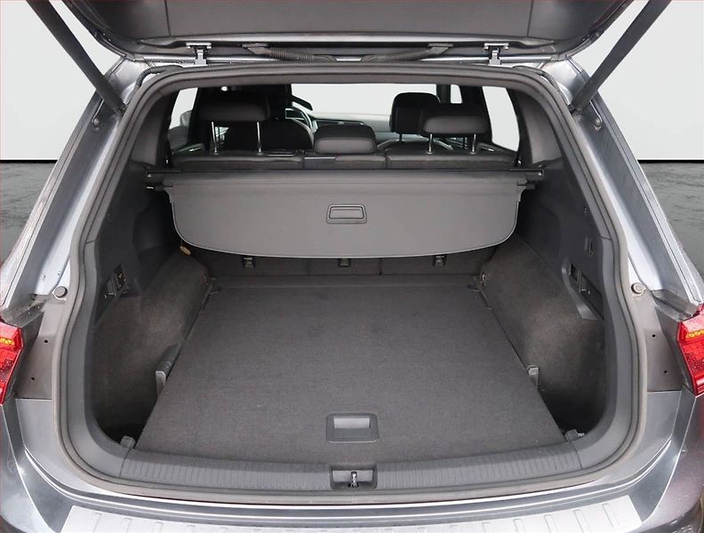 Volkswagen Tiguan Allspace (2019) R-Line 2.0 BiTDI - fotka 14 z 24