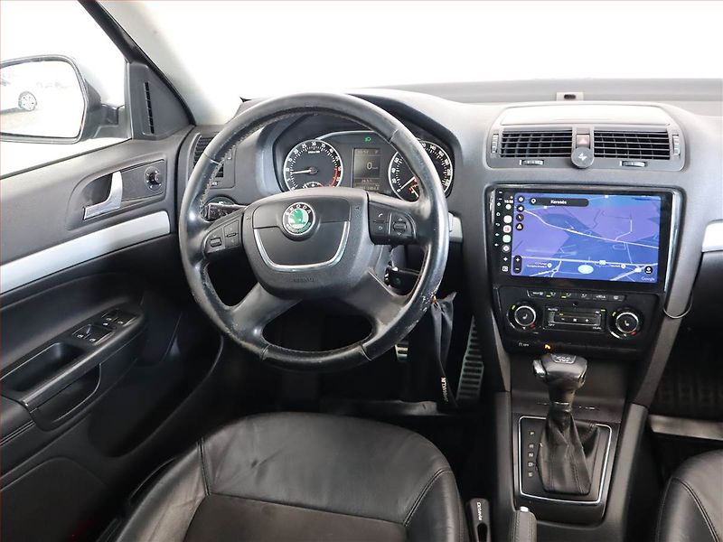 Škoda Octavia (2011) Scout 2.0 TDI, 4X4, Automat - fotka 7 z 21