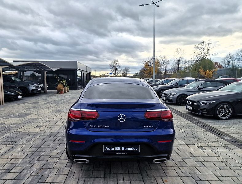 Mercedes-Benz GLC 300 de 4Matic Coupe AMG,ČR - fotka 5 z 46