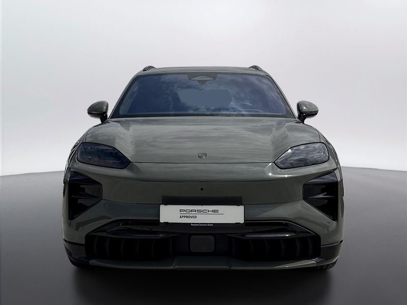 Porsche Cayenne Turbo Electric - fotka 4 z 29