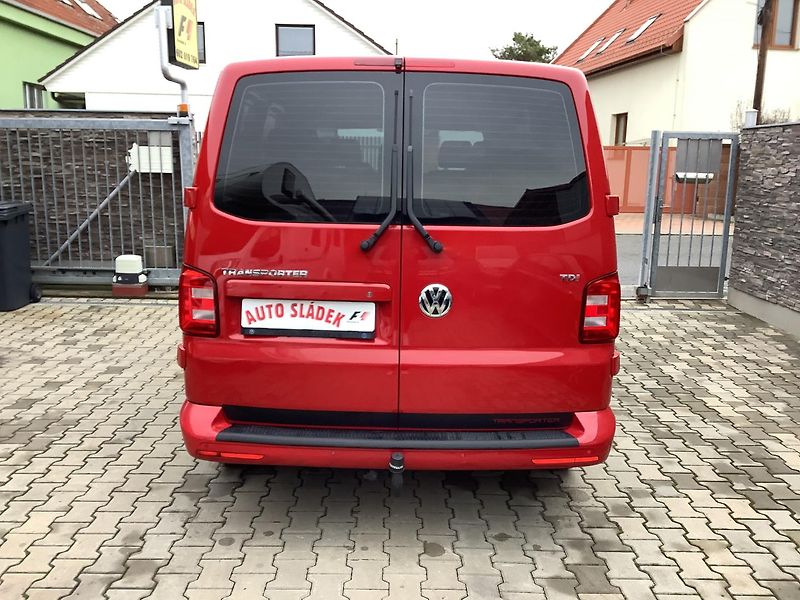 Volkswagen Transporter (2017) T6 Kombi, Webasto, Kamera - fotka 5 z 25