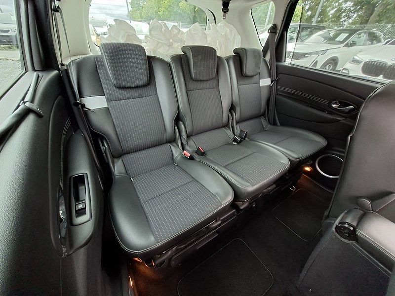Renault Scénic 1,4 TCe 130k M6 - fotka 6 z 23