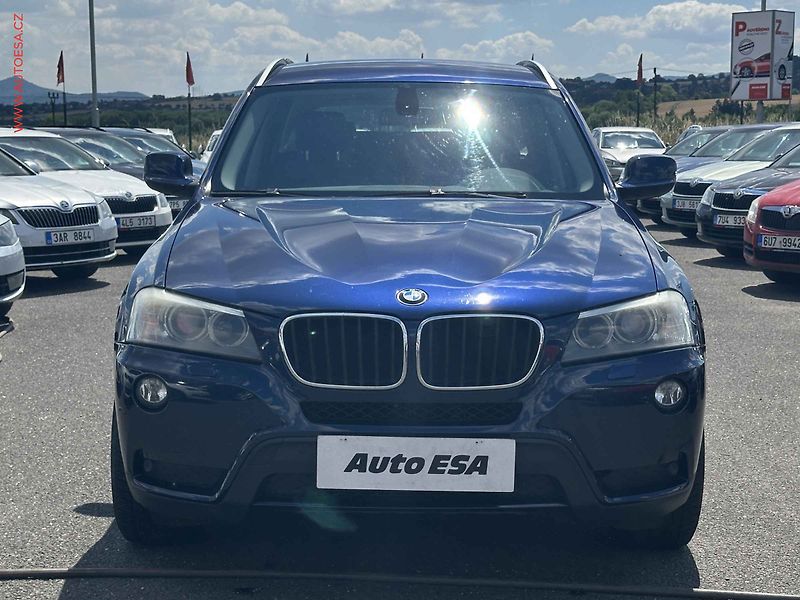BMW X3 (2011) 2.0d xD, 2.maj, AT - fotka 2 z 19