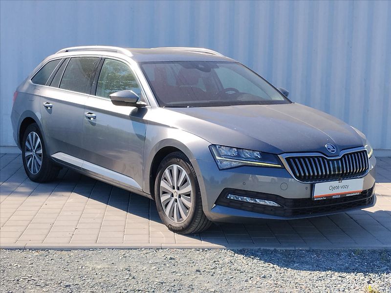 Škoda Superb 2.0TDI 110kW, DSG tažné - fotka 4 z 38
