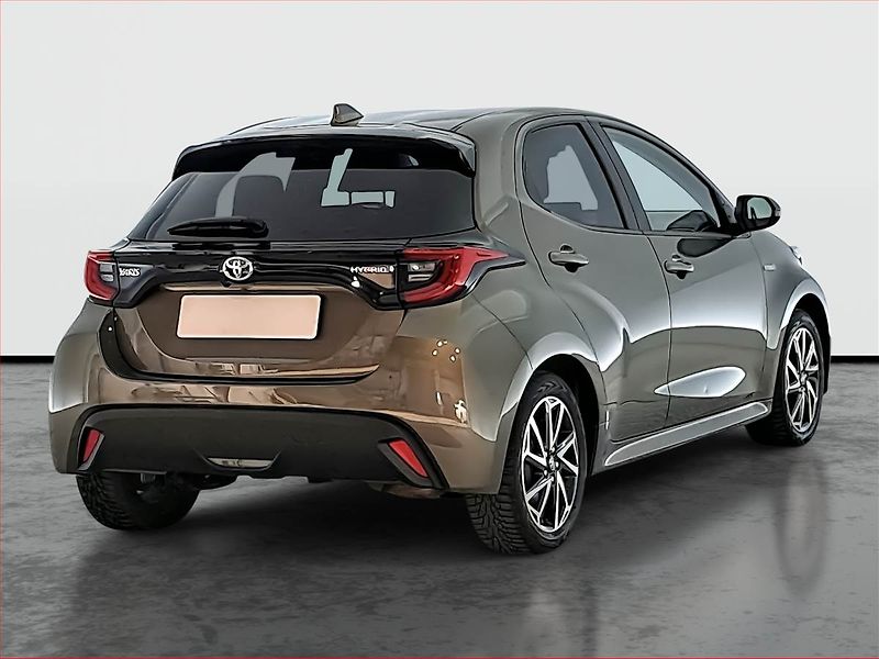 Toyota Yaris (2021) 1.5 VVT-i Hybrid, Automat - fotka 5 z 21