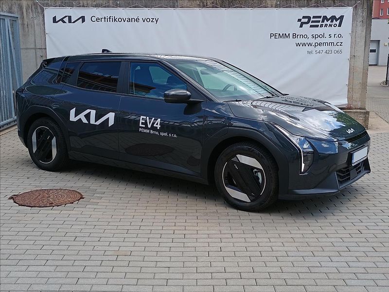 Kia EV4 0,0 EARTH 150 KW + 81,4 KWH + - fotka 1 z 8