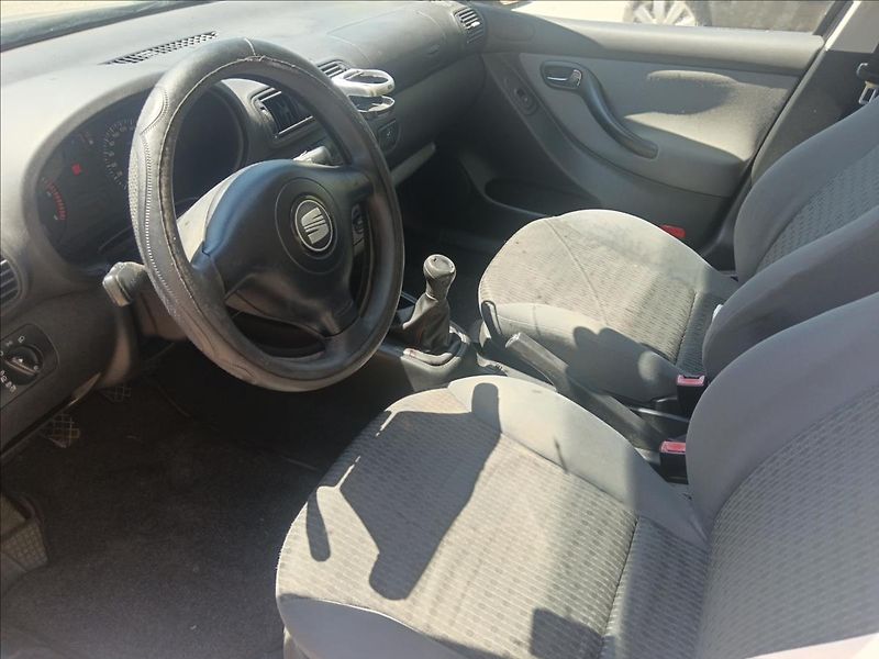 Seat Toledo 1,9 TDi  Stella - fotka 18 z 21