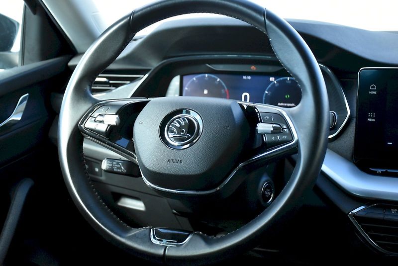 Škoda Octavia (2021) STY TS 110/1.5 M6F - fotka 15 z 22