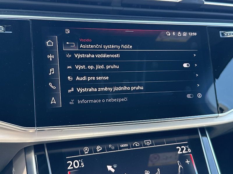 Audi Q7 (2023) 3.0 TDI S-line - fotka 21 z 36