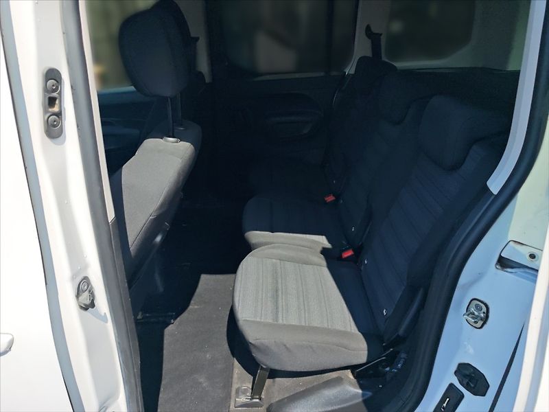 Opel Combo 1,5 CDTI 96 Elegance+ - fotka 7 z 11