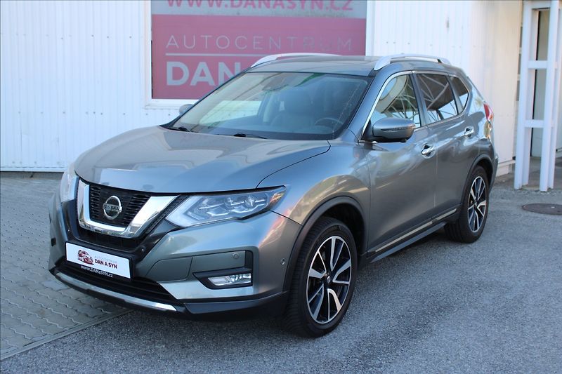 Nissan X-Trail 2,0 dCI 4x4 7 míst - fotka 1 z 4