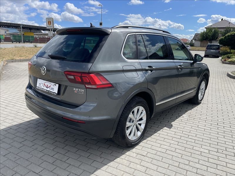 Volkswagen Tiguan 2,0 TDi 110kw DSG 4-matic bez - fotka 4 z 43