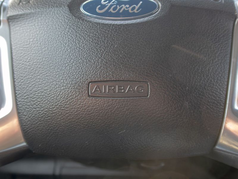 Ford Galaxy (2009) 2.0D 85KW 7 – TAŽNÝ - fotka 25 z 44