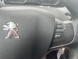 Peugeot 208 1.2i KAMERA KLIMA PŮVOD ČR - náhled 18