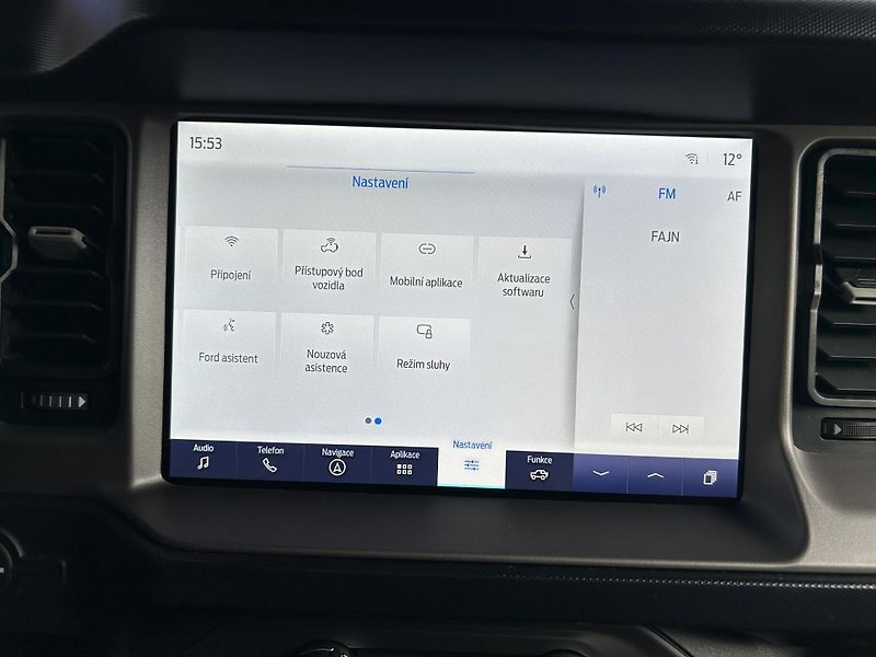 Ford Bronco 2.7 EcoBoost 246kW OUTER BANKS - fotka 29 z 36