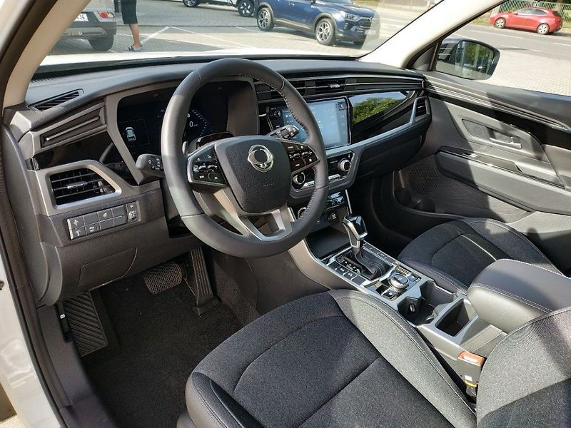 KGM Korando 1.5T, SMART,2WD, AT, SKLADEM - fotka 12 z 35