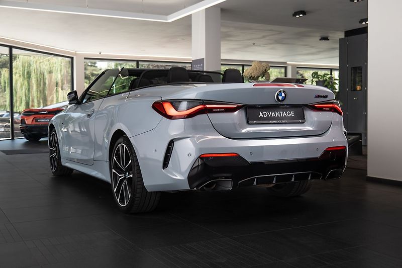 BMW Řada 4 M440i xDrive Cabrio HarmanKard - fotka 4 z 26