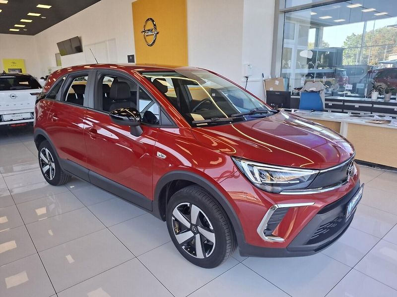 Opel Crossland 1.2T 81KW 2023 - fotka 2 z 12