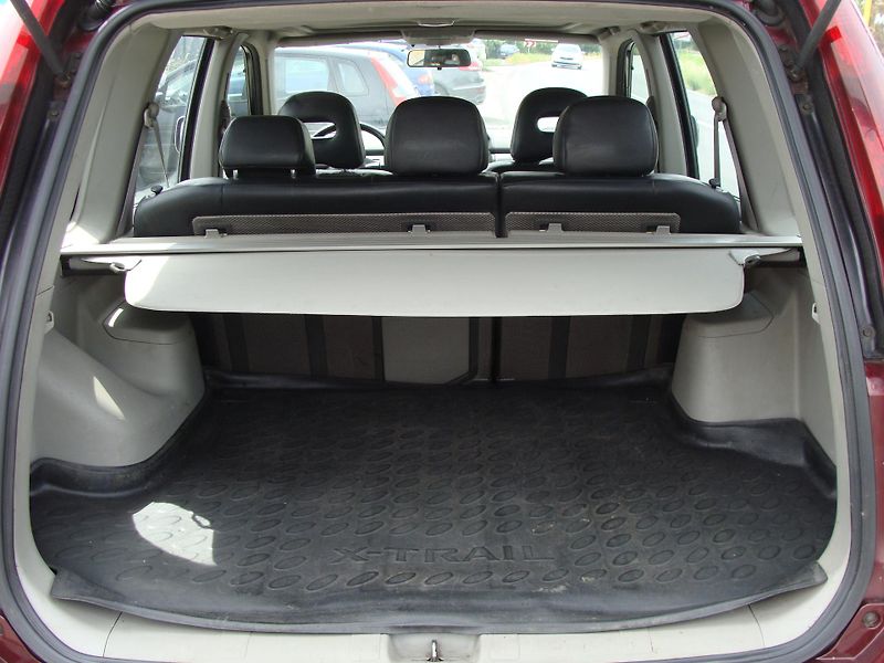 Nissan X-Trail 2.2 DCi, 100 kW, klimatizace - fotka 24 z 27
