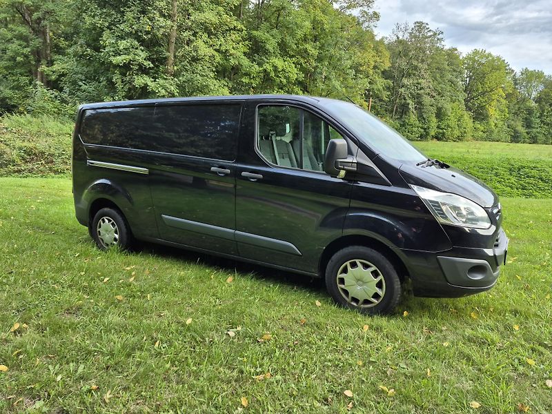 Ford Transit Custom (2015) 2.2Tdci Long Tažné Klima - fotka 1 z 24