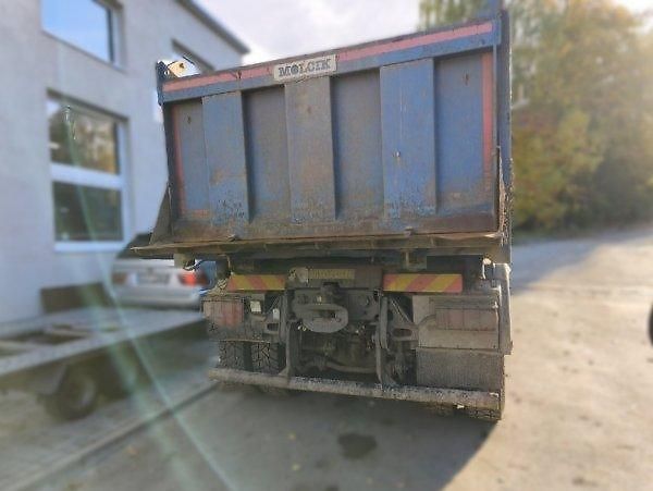 MAN TGA (2006) 8x6 bordmatik 41/32t sklápěč - fotka 2 z 10