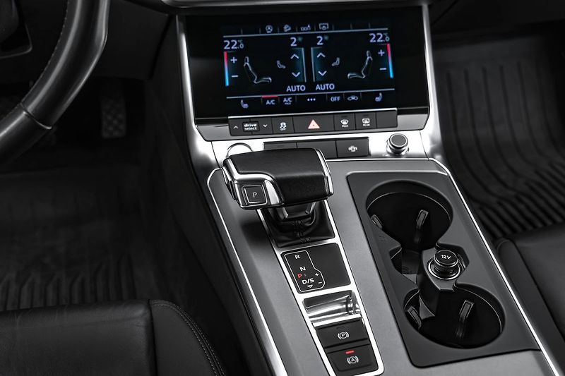 Audi A6 Allroad 50 TDI Q LED Business paket - fotka 14 z 19