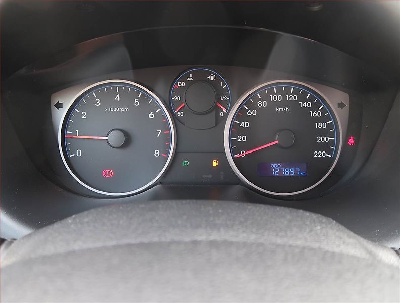 Kia Ceed (2013) Top 1.6 GDI, Serv.kniha - fotka 11 z 17