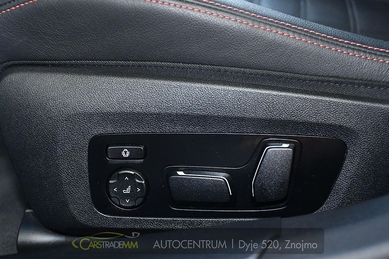 BMW Řada 4 420d xD NTOP TAŽNÉ HUD ČR 1.M - fotka 28 z 57