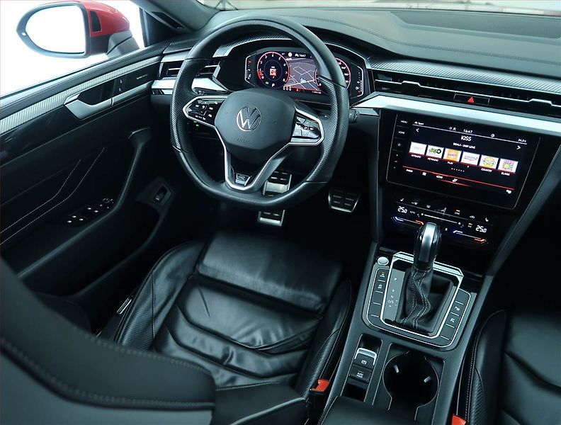 Volkswagen Arteon (2022) R-line 2.0 TSI 4Motion - fotka 7 z 22
