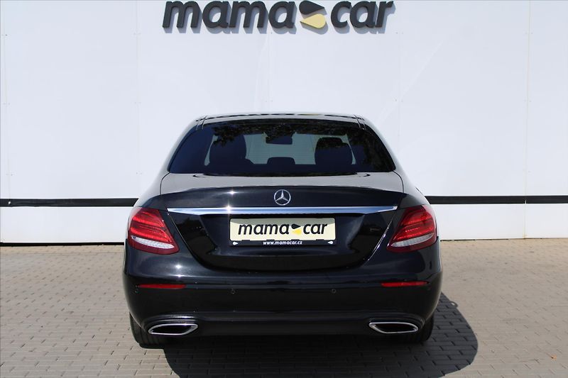 Mercedes-Benz Třídy E 200D AVANTGARDE SERVIS. KN. - fotka 6 z 30
