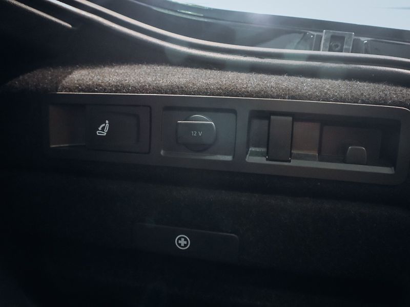 Škoda Superb 2.0TDI 147kW Style 4x4 DSG - fotka 10 z 35
