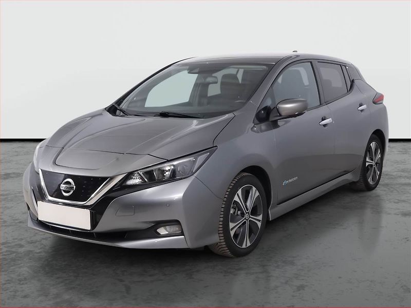 Nissan Leaf (2022) 40 kWh, SoH 89%, Automat - fotka 2 z 18
