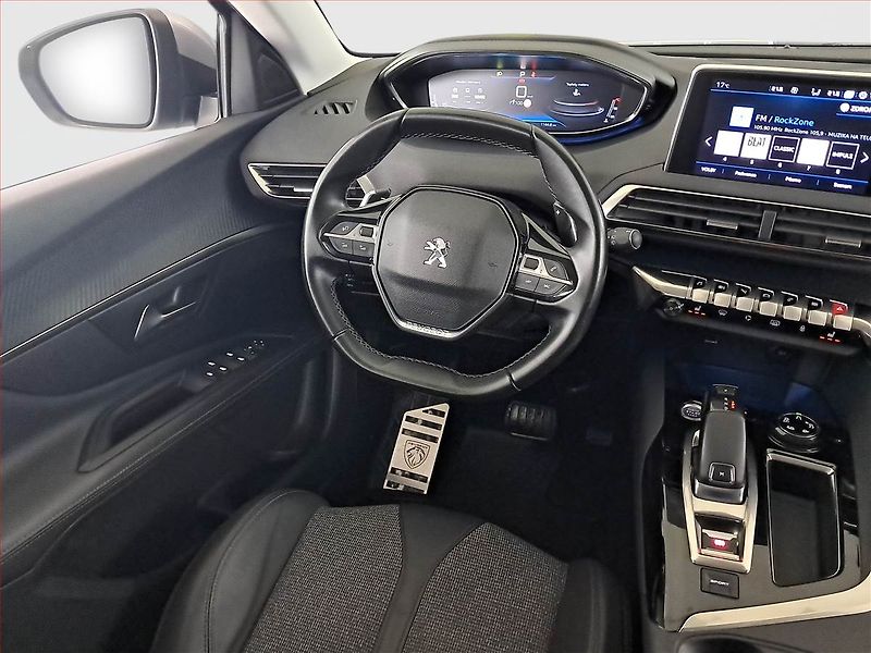 Peugeot 3008 (2020) 1.5 BlueHDi, Automat - fotka 7 z 19