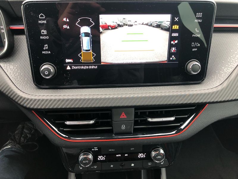 Škoda Kamiq 1.0 TSi DSG 7st. MONTE CARLO - fotka 22 z 30