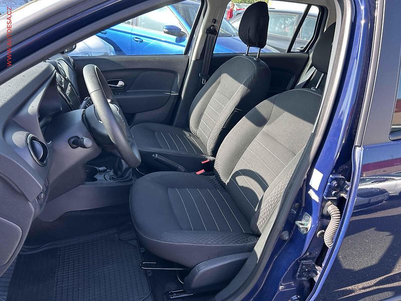 Dacia Logan (2020) 1.0i, 2.maj,ČR, AC, TZ - fotka 9 z 14