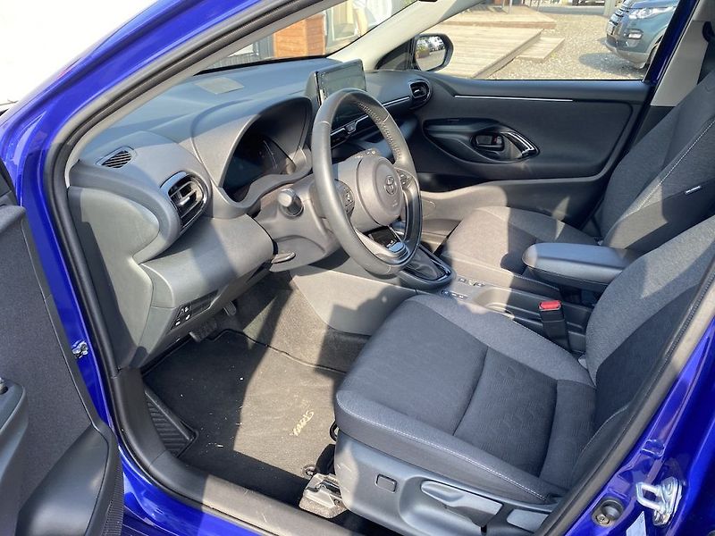 Toyota Yaris 1.5HEV, ČR, Style, záruka - fotka 9 z 27