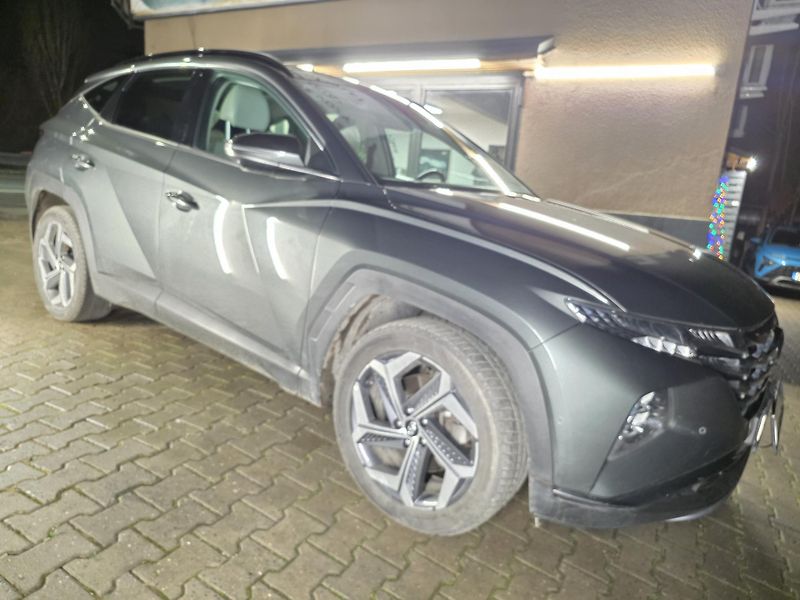 Hyundai Tucson 1.6PREMIUM-PANORAMA-MAX.VÝBAVA - fotka 5 z 19