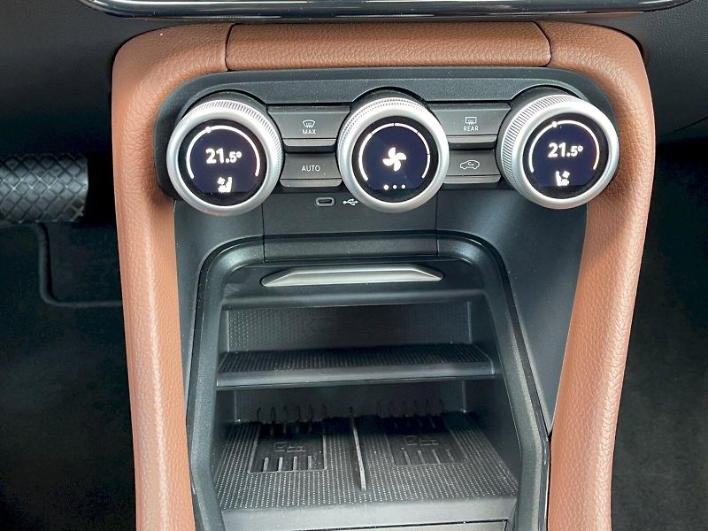 Škoda Kodiaq (2024) 2.0 TDI 142 kW Exclusive Selec - fotka 12 z 35