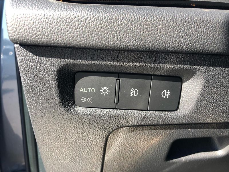 Škoda Octavia IV Combi Style Plus 2,0TDI /11 - fotka 16 z 30