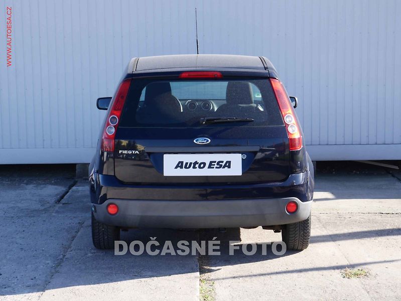 Ford Fiesta (2006) 1.4 16V/LPG, AC - fotka 5 z 13